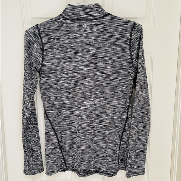 Athletic Long Sleeve Top-90 Degree by Reflex - Med - Picture 2 of 10